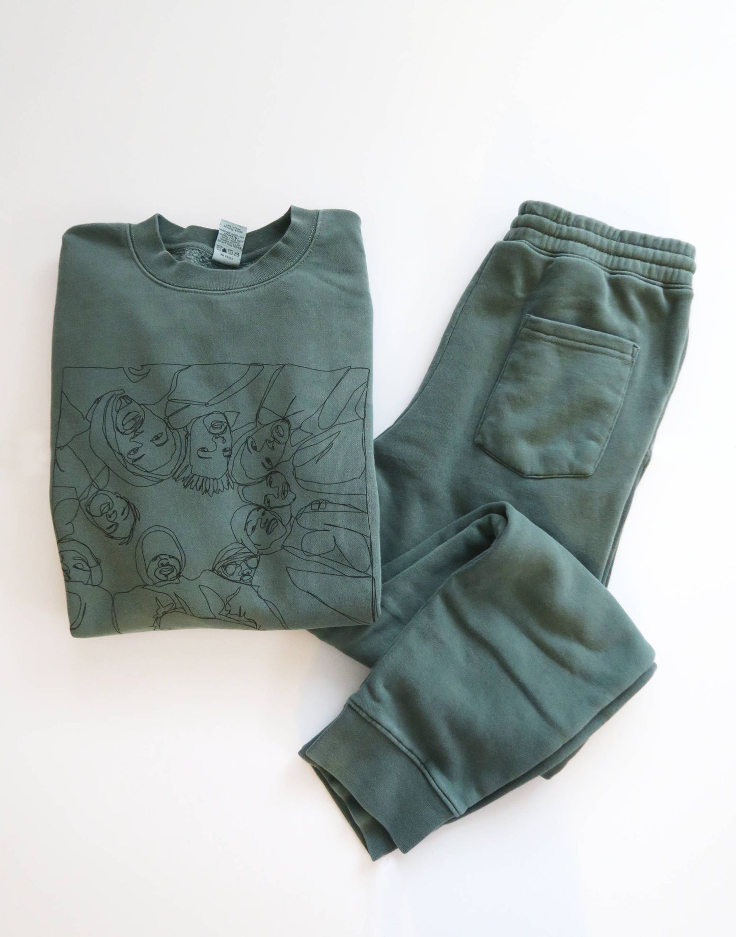 Wu-Tang Forever Oversized Sweater, Vintage Pine Green