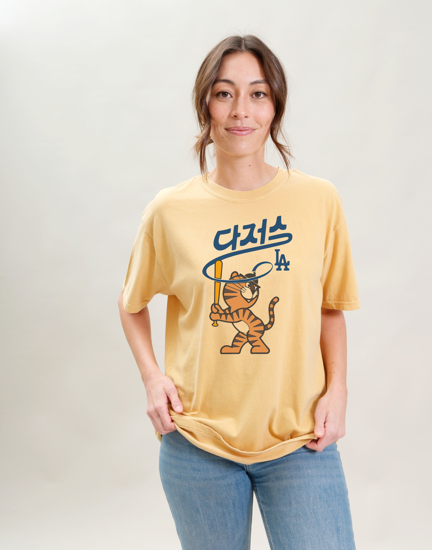 Hodori Loves Baseball, Vintage Wash T-Shirt