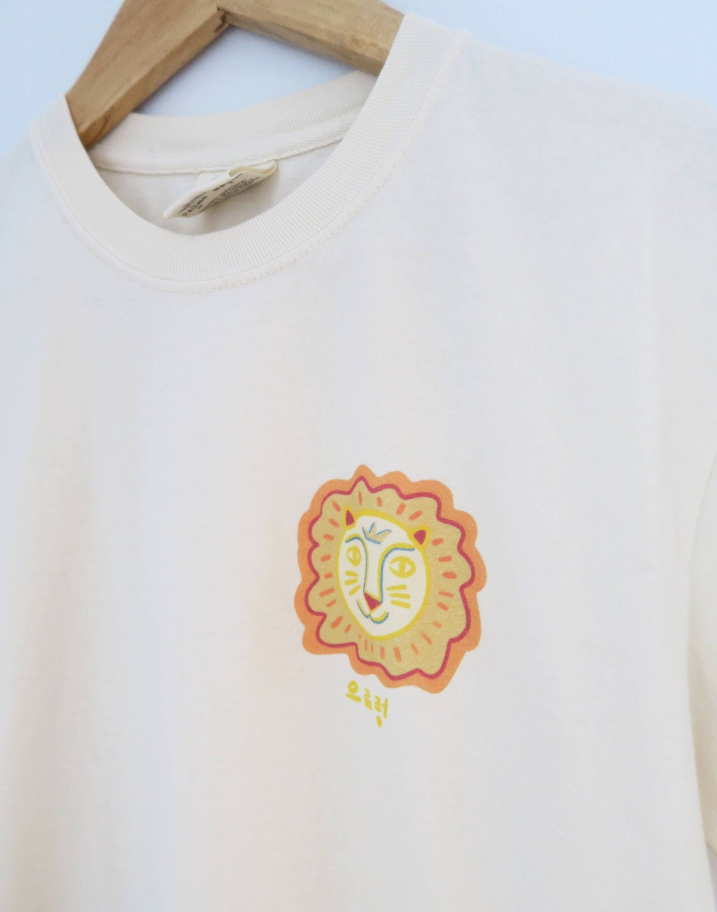 Lion Pocket Print Tee, Vintage Wash T-Shirt