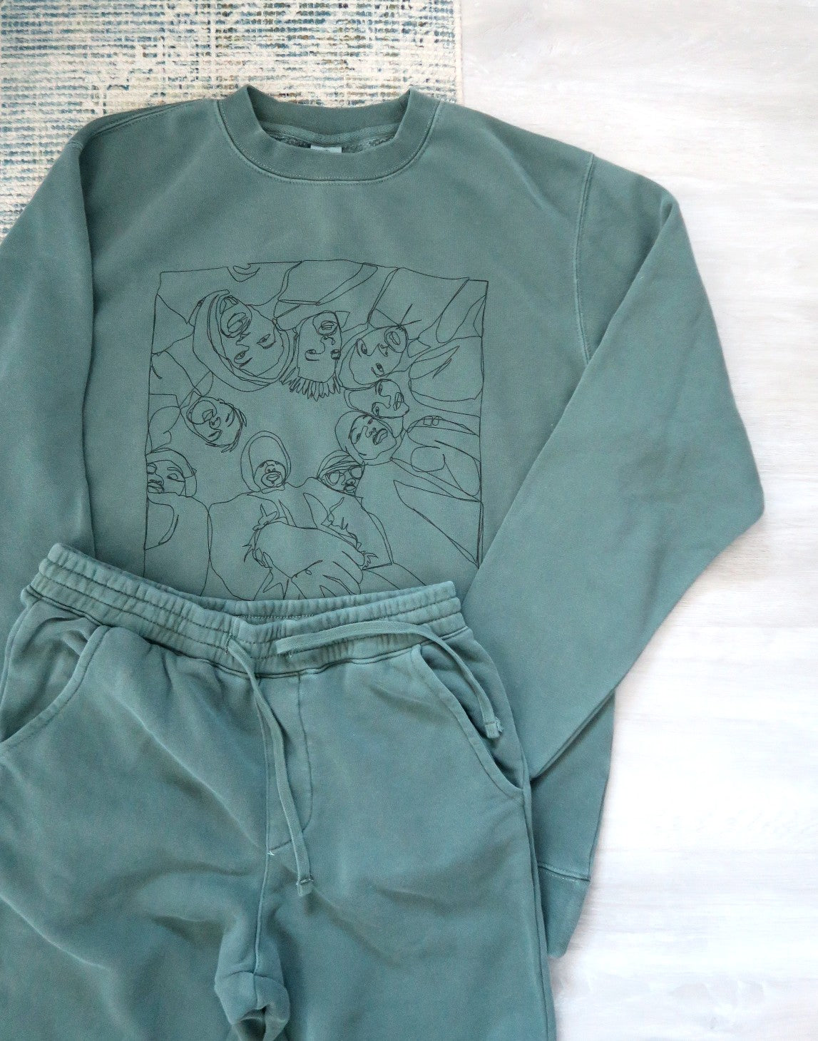 Vintage Green Sweater and Jogger Sweatpant Set
